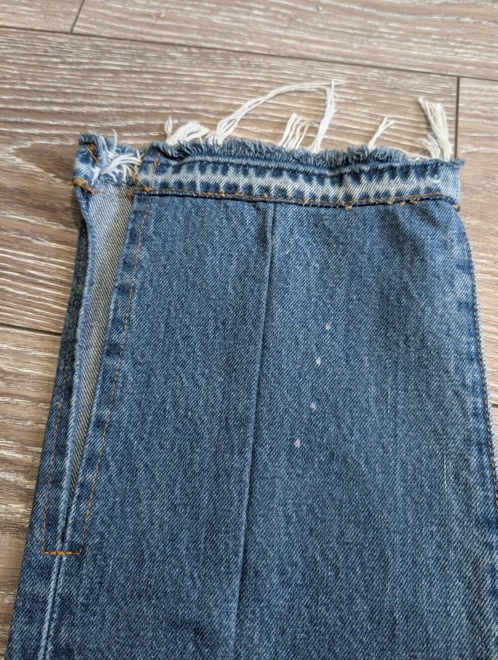 EB Denim "Unraveled" Reconstructed Straight Leg Jeans - Size 30 - Picture 8 of 16